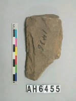 藏品(打製石斧)的圖片